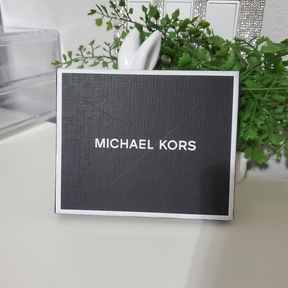 MICHAEL KORS JET SET MEN WALLET - Picture 5 of 5